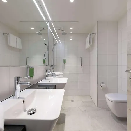 Ibis Styles فندق باد ريشنهول