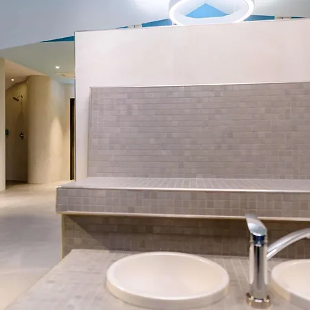 Ibis Styles 3*
