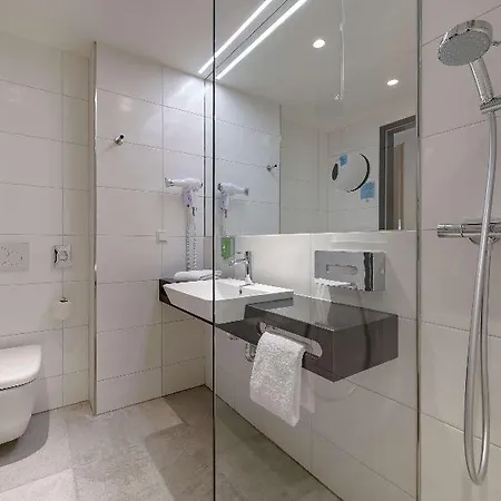 Отель Ibis Styles Бад-Райхенхалль