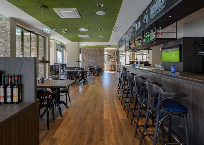 ホテル Ibis Styles 3*